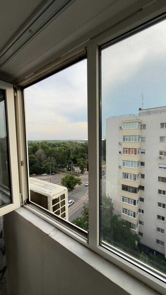 Ghencea, Drumul Taberei, tramvai 41 la 1 min., garsoniera 31 mp, et. 9/10.